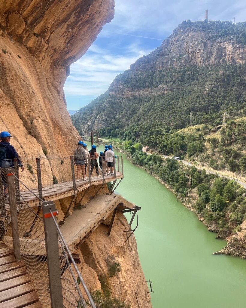 Hiking trail scaling cliff