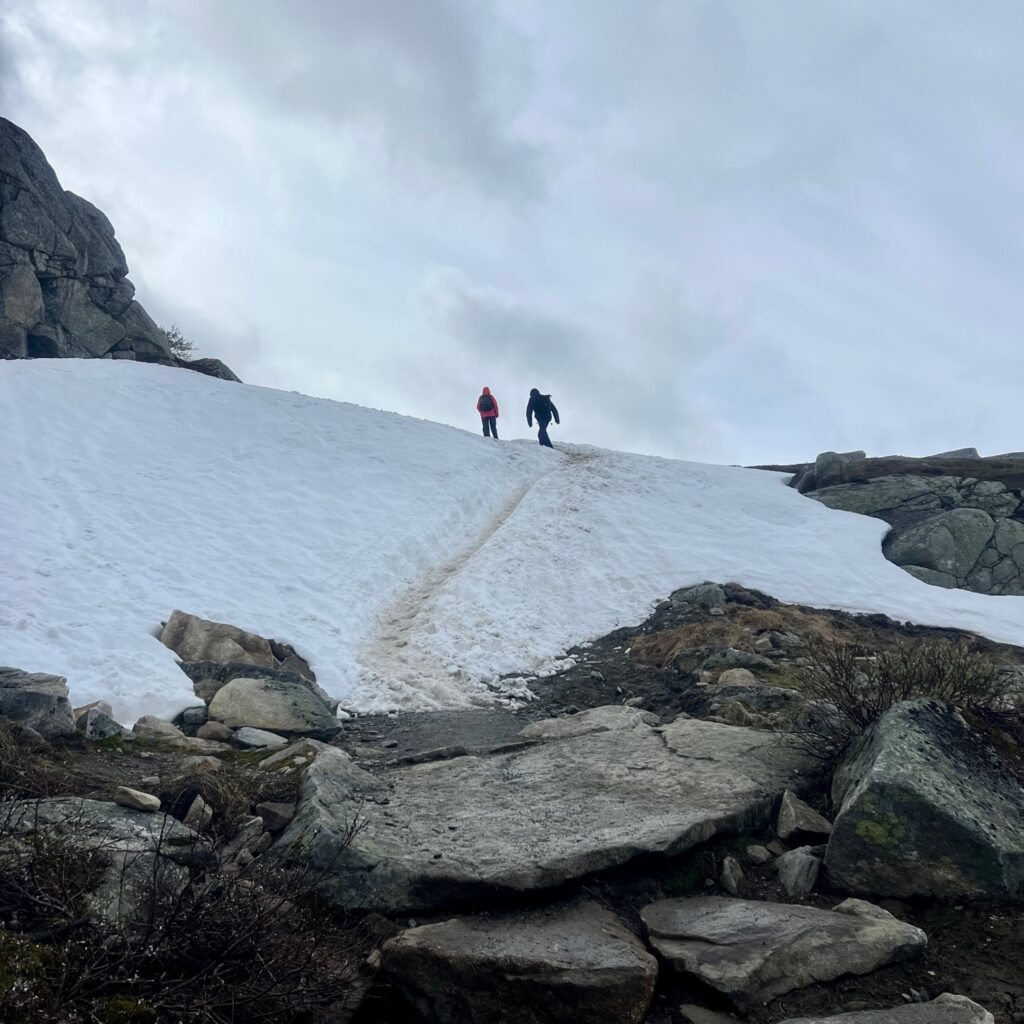 Hike in snow